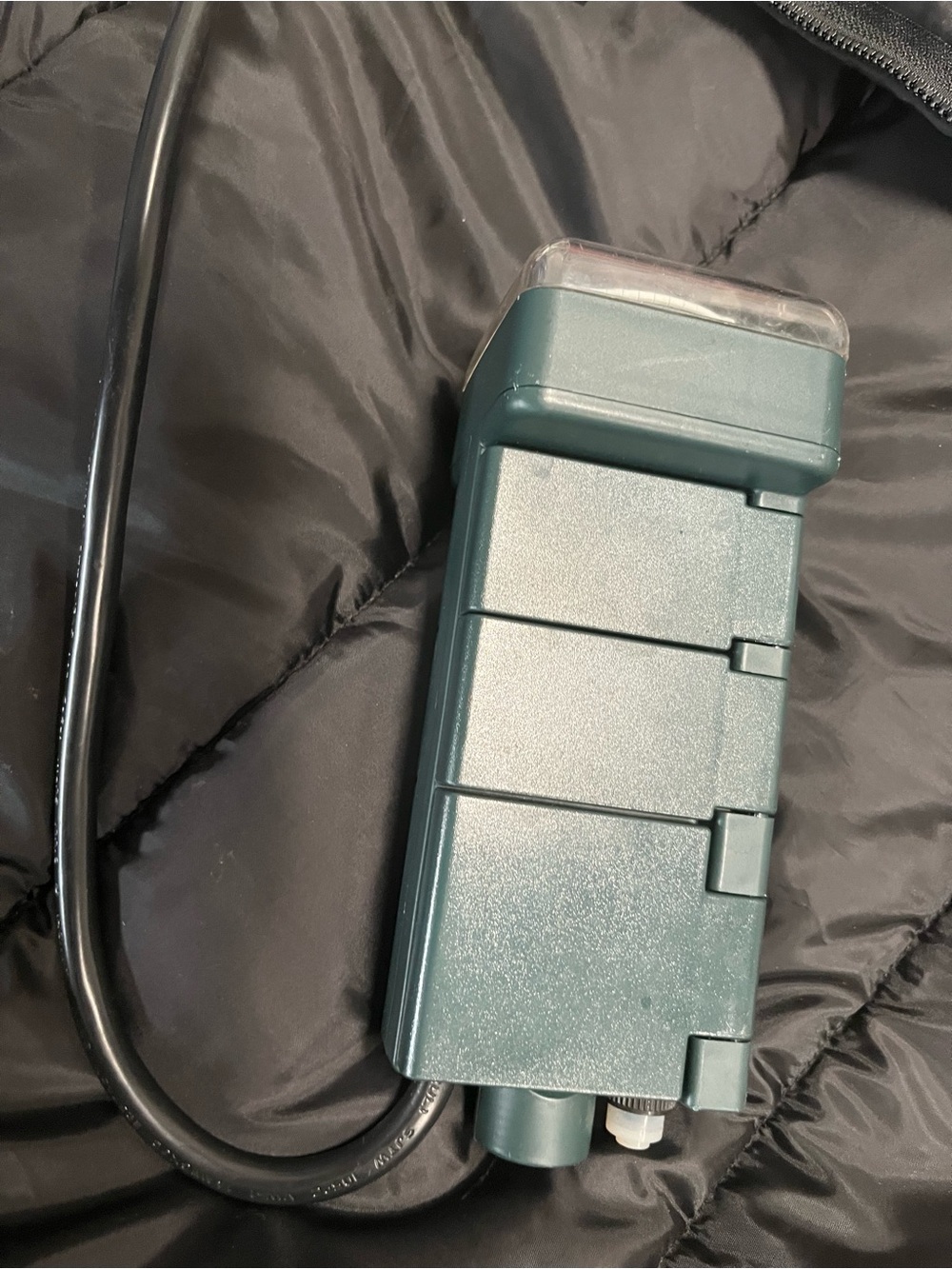 Philips dark green outdoor transformer with black cord discounted missing stake